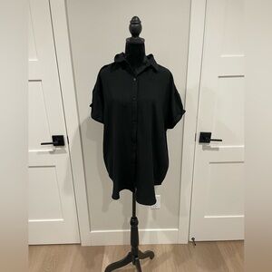 Treasure & Bond Women’s’ Black Button Down